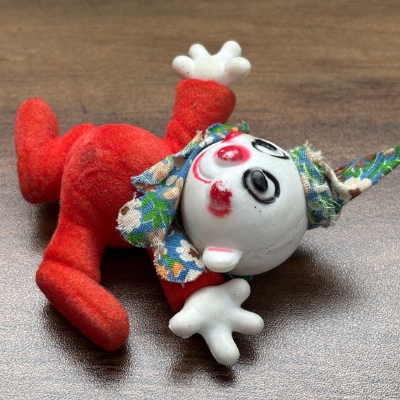 VINTAGE Flocked Circus CLOWN Christmas Ornament Figure White Red Outfit Posing - Picture 4 of 7
